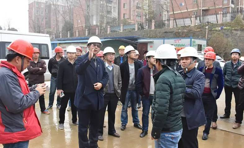 金开江南（中国）高管前往万科金域传奇项目交流学习