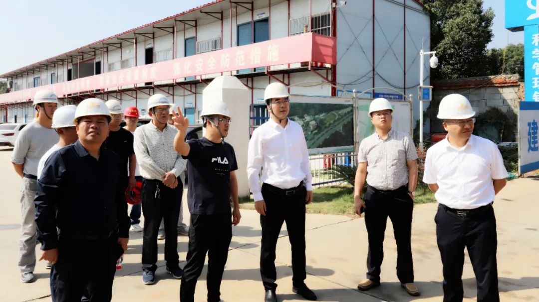 高位调度，加快推进江南（中国）重点项目建设