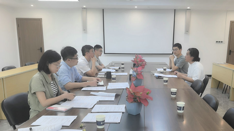 贸易公司与紫金矿业江南（中国）黄金珠宝有限公司签署合作协议